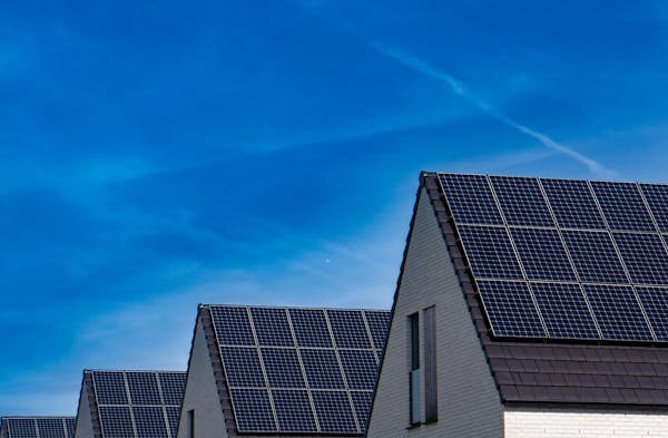 Panneau solaire photovoltaïque : retour d'expérience client positif